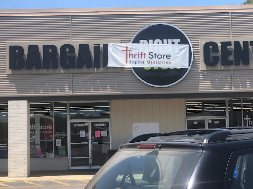 Thrift Store «Right Stuff Bargain Center», reviews and photos, 7480 Parkway Dr #110, Leeds, AL 35094, USA