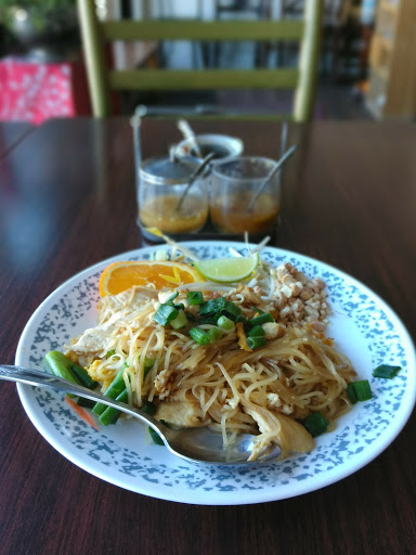 Chanon Thai Café