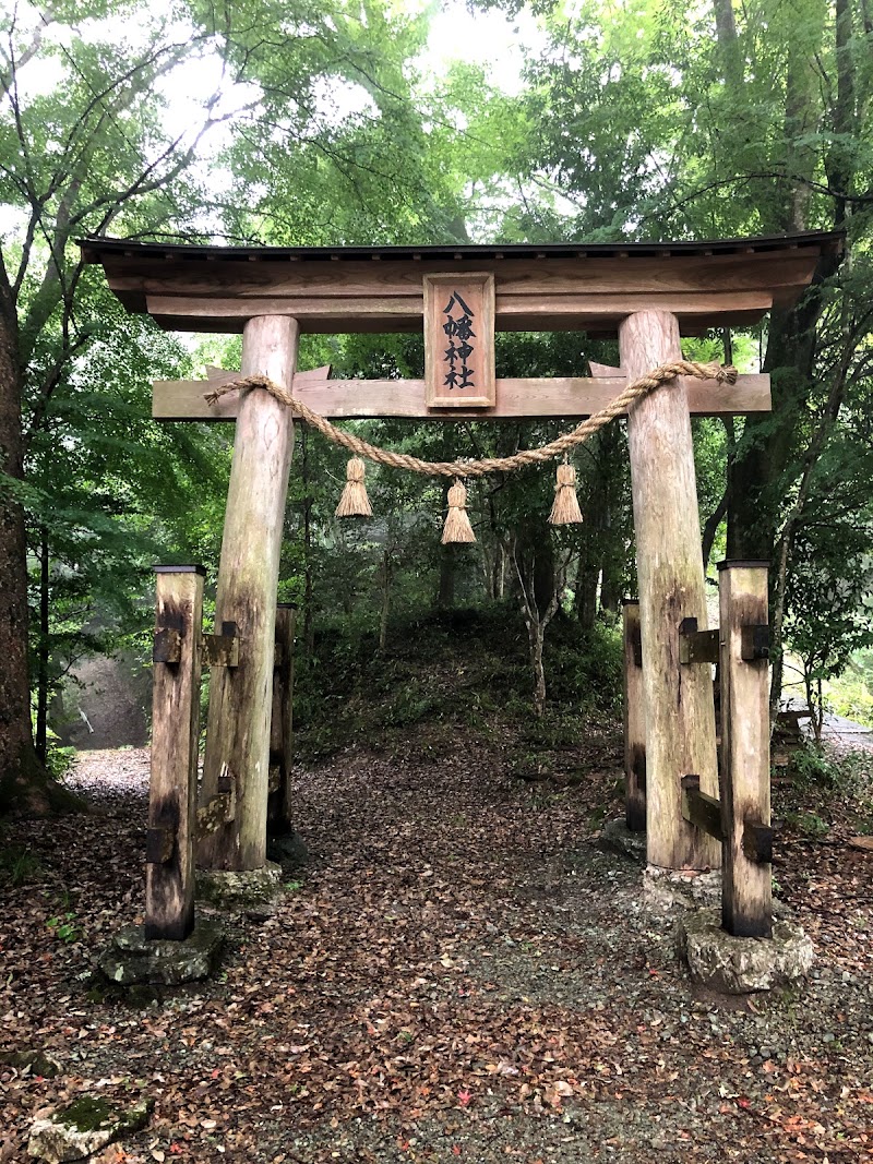 八幡神社（橘城跡）