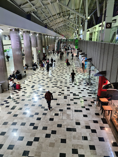 Servicio de traslados desde el aeropuerto y hacia el aeropuerto Naucalpan de Juárez