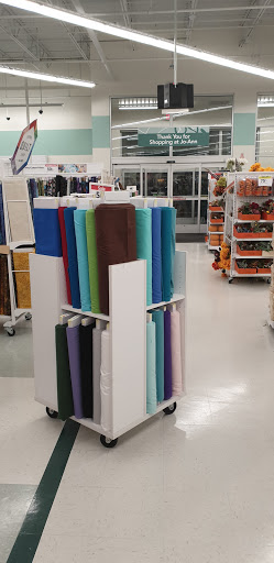 Fabric Store «Jo-Ann Fabrics and Crafts», reviews and photos, 861 Wolcott St, Waterbury, CT 06705, USA