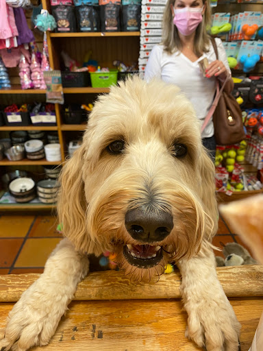 Pet Supply Store «Three Dog Bakery», reviews and photos, 2136 W Poplar Ave #116, Collierville, TN 38017, USA