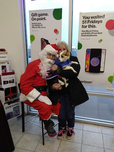 Cell Phone Store «Verizon Authorized Retailer - Wireless Zone», reviews and photos, 521 Industrial Ave b, Grinnell, IA 50112, USA