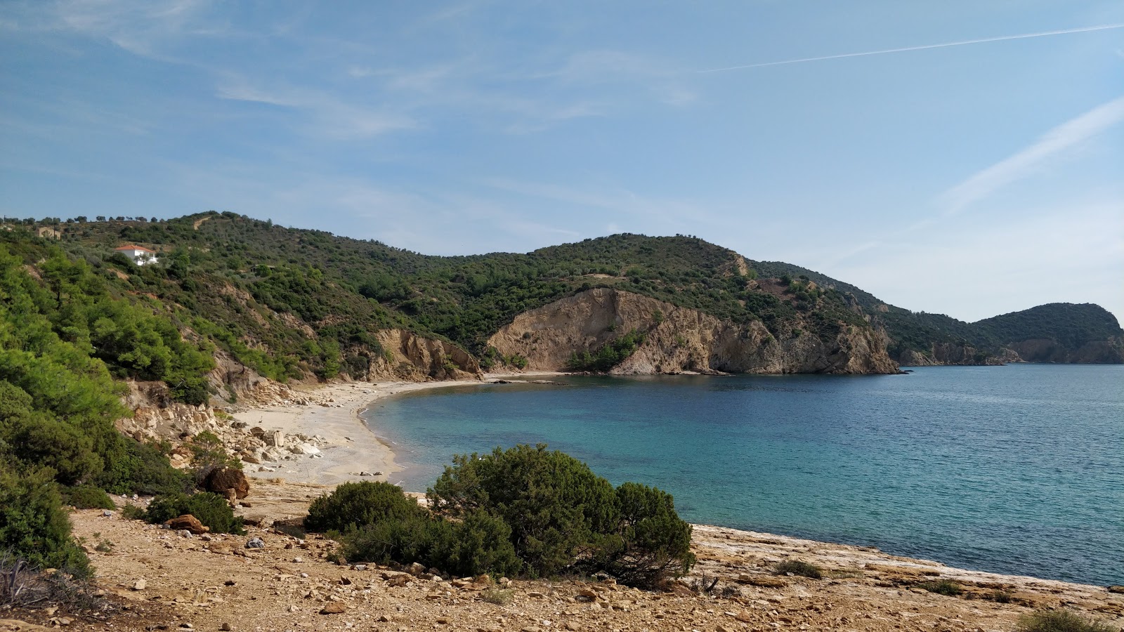 Fotografija Emerald beach z lahki fini kamenček površino