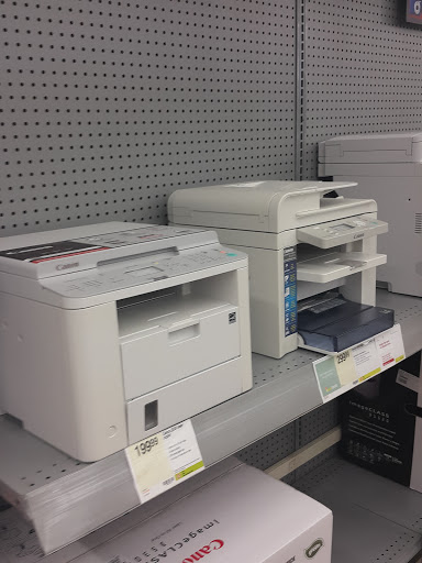 Office Supply Store «Staples», reviews and photos, 1772 Jonesboro Rd, McDonough, GA 30253, USA