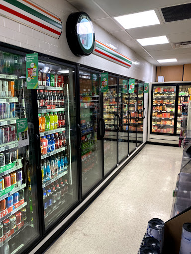 Convenience Store «7-Eleven», reviews and photos, 615 S Main St, Duncanville, TX 75116, USA