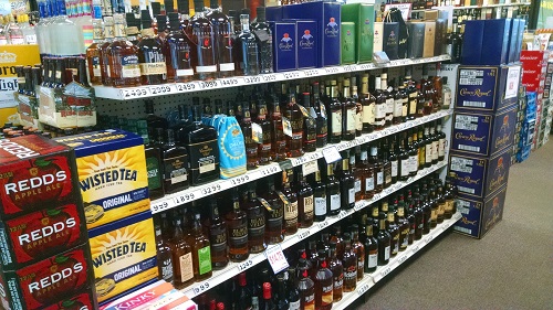 Liquor Store «Discount Liquors», reviews and photos, 125 9th Ave SE, Watertown, SD 57201, USA