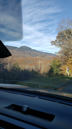 Golf Club «Linville Land Harbor Golf Club», reviews and photos, 1665 Goose Hollow Rd, Linville, NC 28646, USA