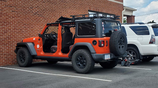 Sporting Goods Store «Omega Sports», reviews and photos, 2431 Battleground Ave, Greensboro, NC 27408, USA