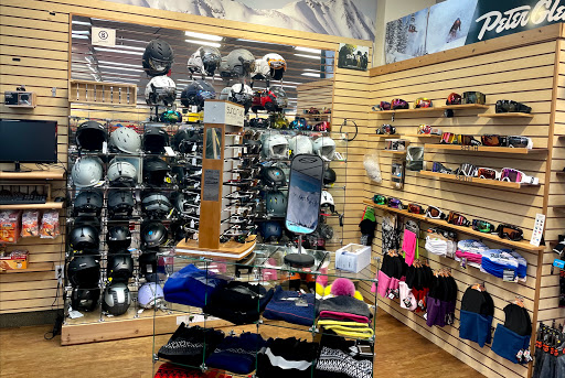 Sporting Goods Store «Peter Glenn Ski & Sports», reviews and photos, 900 Park Centre Blvd, Miami, FL 33169, USA