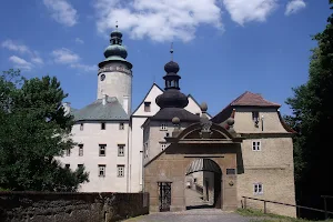 Lemberg Castle image