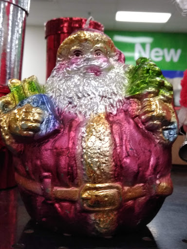 Thrift Store «Goodwill Store & Donation Center», reviews and photos, 28901 S Western Ave, Rancho Palos Verdes, CA 90275, USA