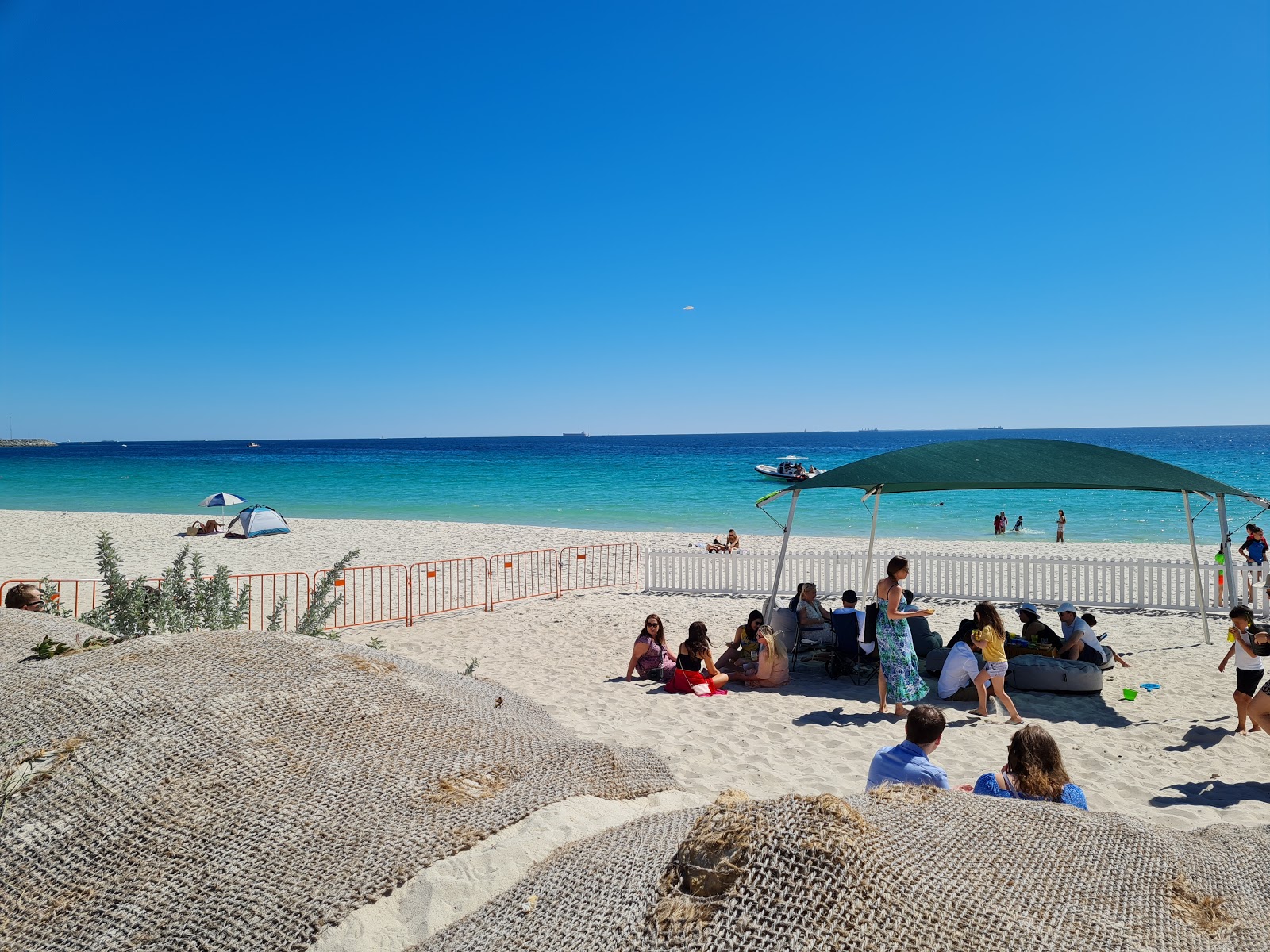 Port Beach'in fotoğrafı - rahatlamayı sevenler arasında popüler bir yer