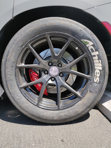 Big Brand Tire & Service image