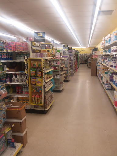 Discount Store «Dollar General», reviews and photos, 602 S Commerce St, Lewisburg, OH 45338, USA