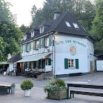 Photo n°3 de l'avis de Parasol. fait le 28/05/2023 à 11:24 sur le  Hotel Wißkirchen GmbH à Odenthal