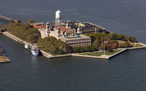 Ellis Island image