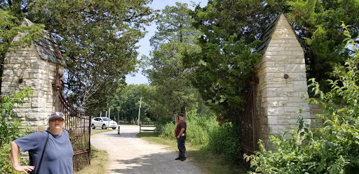 Tourist Attraction «The Gate», reviews and photos, Des Plaines River Trail, Libertyville, IL 60048, USA