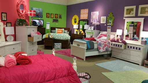 Furniture Store «Ashley HomeStore», reviews and photos, 3405 Amelia Dr, Orchard Park, NY 14127, USA