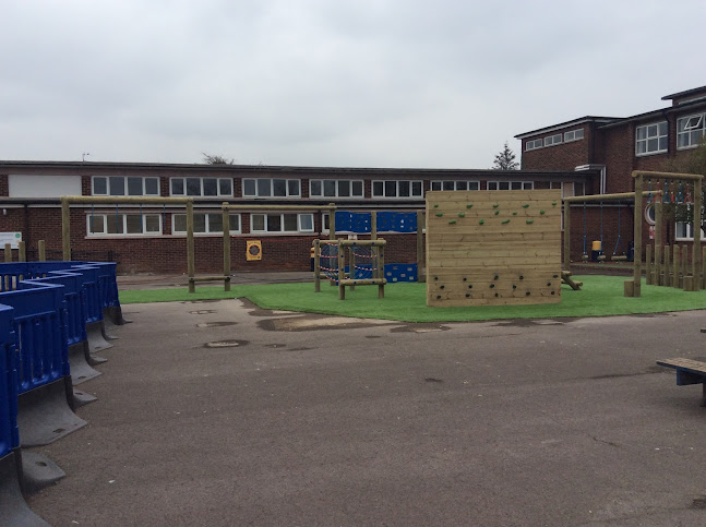 Reviews of Bricknell Primary School in Hull - School