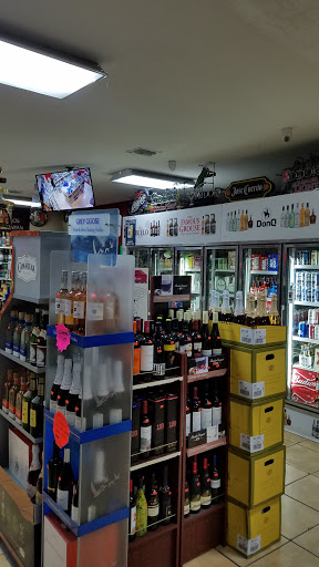 Liquor Store «Las Americas Liquor Store», reviews and photos, 4291 Palm Ave, Hialeah, FL 33012, USA