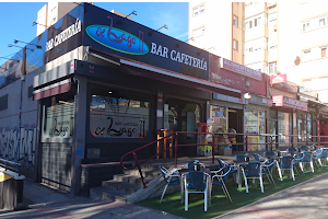 El Lago II Bar Cafetería image