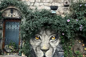 Baku Lion painting image