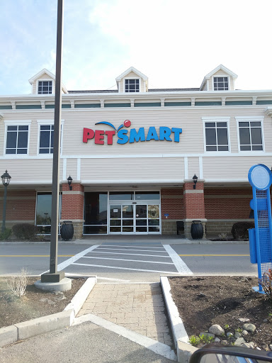 PetSmart, 421 Commerce Dr, Victor, NY 14564, USA, 