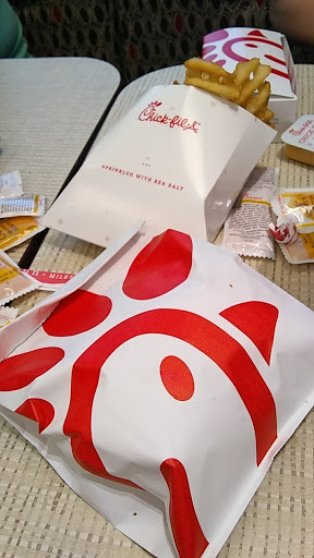 Fast Food Restaurant «Chick-fil-A», reviews and photos, 25 W Underwood St, Cleveland, GA 30528, USA