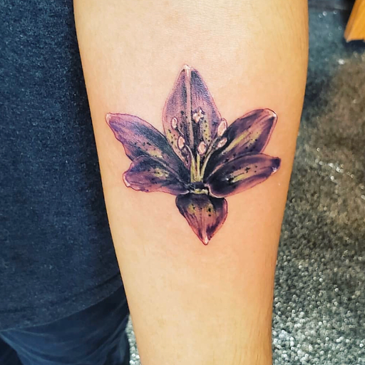 Explore frame tattoo ideas, creative tattoo ideas in Kenosha, available at Kenosha Tattoo Company