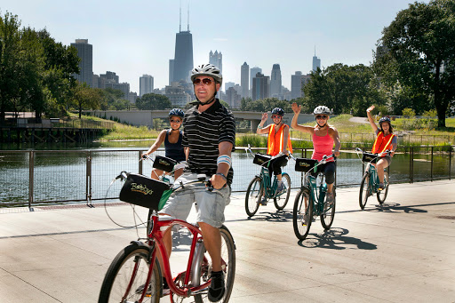 Bobby's Bike Hike - Chicago Bike, Walking & Food Tours