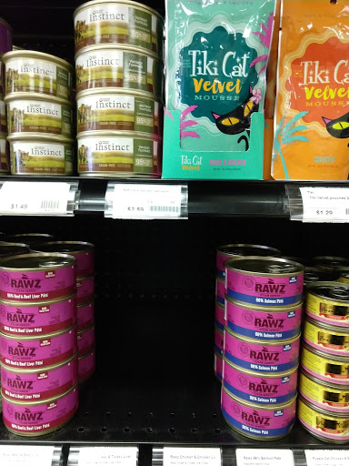 Pet Supply Store «Dawgs N Whiskers», reviews and photos, 9177 700 E, Sandy, UT 84094, USA