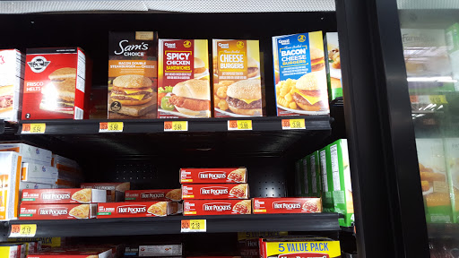 Department Store «Walmart Supercenter», reviews and photos, 150 Commerce Drive, Fairfield, IL 62837, USA