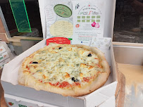 Plats et boissons du Pizzas à emporter Pizza Station ( prends les commandes téléphone toute la journée) à Espinasses - n°14