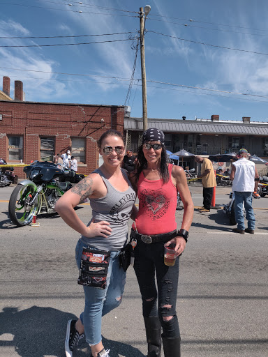 Liquor Store «Steelhorse Package Liquor», reviews and photos, 14009 Dixie Hwy, Louisville, KY 40272, USA