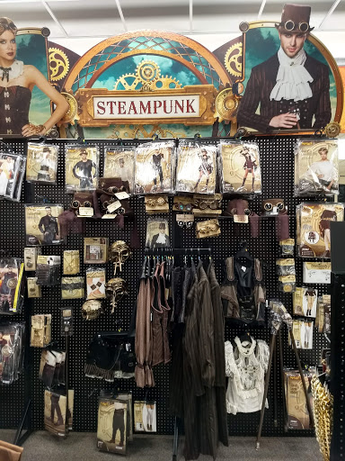 Shopping Mall «Bayshore Town Center», reviews and photos, 5800 N Bayshore Dr, Glendale, WI 53217, USA