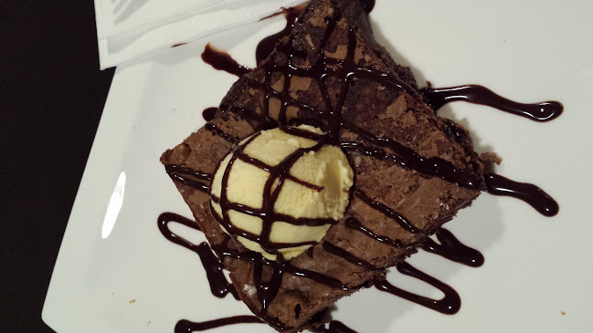 Kandalló Craft Beer & Burger Pub - Kocsma