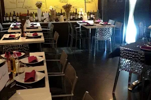 La Muralla Restaurante image
