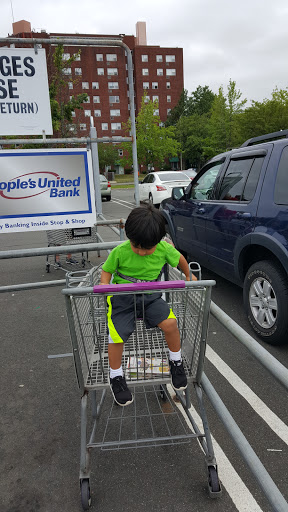 Grocery Store «Stop & Shop», reviews and photos, 370 Hemingway Ave, East Haven, CT 06512, USA