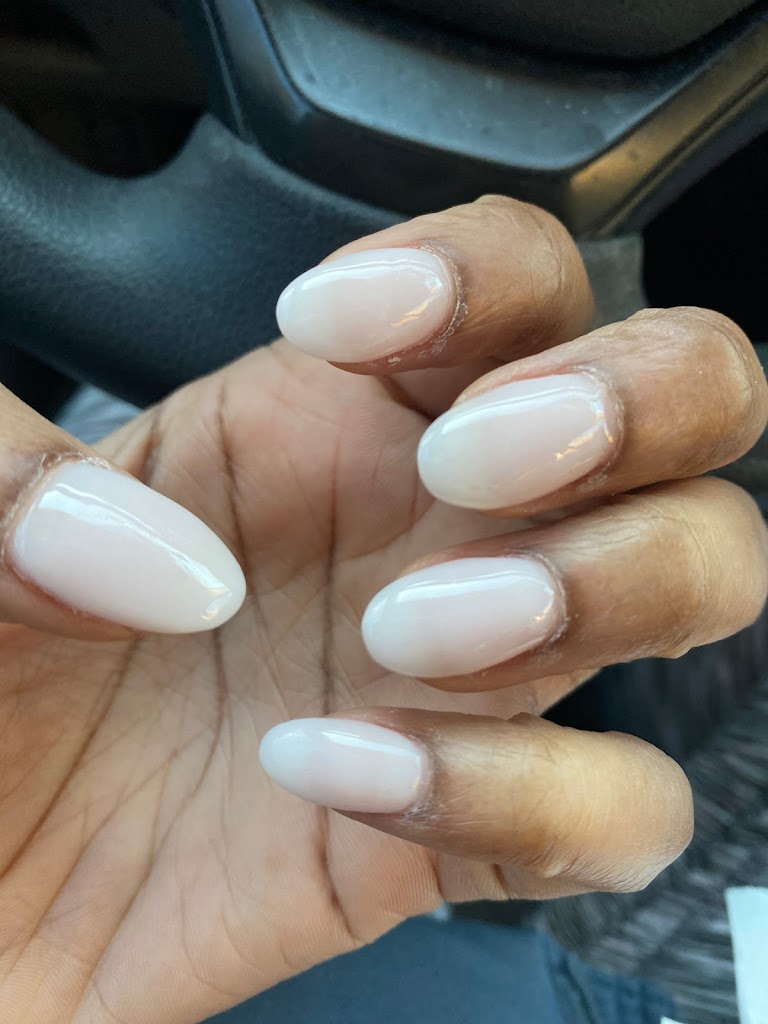 VIP Nails & Spa 06074