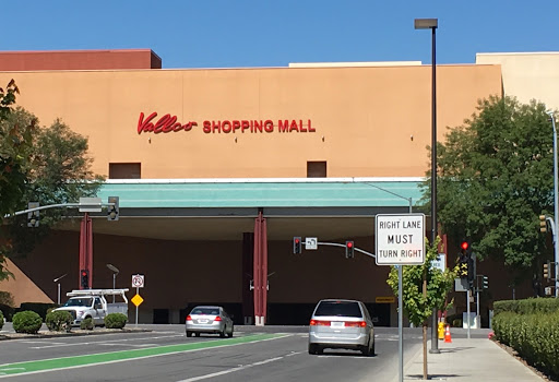 Shopping Mall «Vallco Shopping Mall», reviews and photos, 10123 N Wolfe Rd, Cupertino, CA 95014, USA