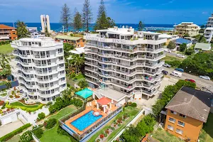 Rainbow Bay Resort Holiday Apartments image