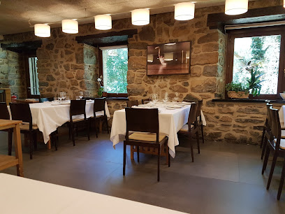 Asador Zubi ondo Erretegia - Av. Roncesvalles, 1, 31620 Huarte, Navarra, Spain