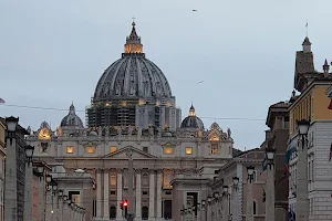 Empire Vatican B & B image