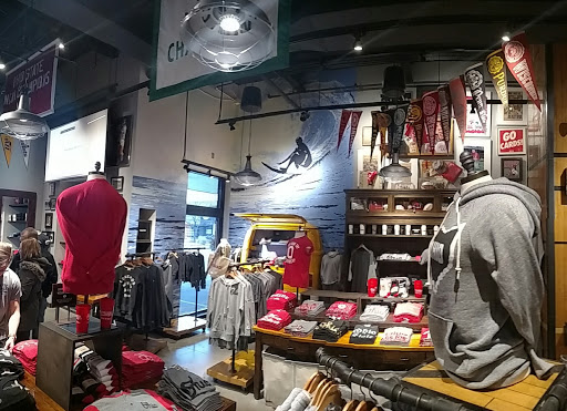 Clothing Store «HOMAGE Easton Town Center», reviews and photos, 4032 Easton Station, Columbus, OH 43219, USA