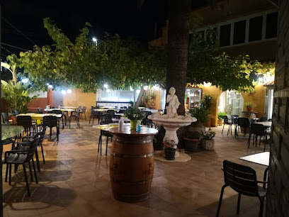 El Vago Bar Restaurant - Carrer Cala Puntal R, 14, 12500 Vinaròs, Castelló, Spain