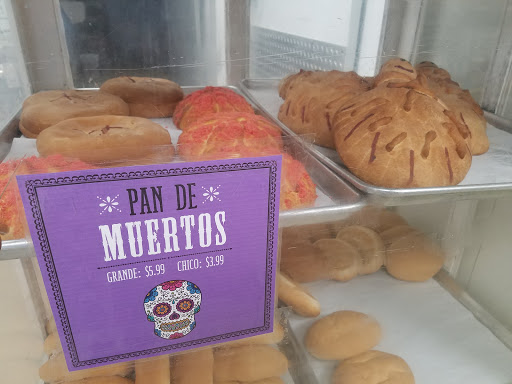 Latin American Restaurant «La Union Supermarket», reviews and photos, 485 Sheridan Rd, Highwood, IL 60040, USA