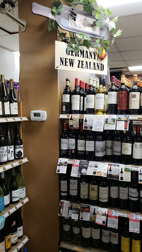 Liquor Store «Village Pump Liquors», reviews and photos, 4901 Greenbelt Rd, College Park, MD 20740, USA