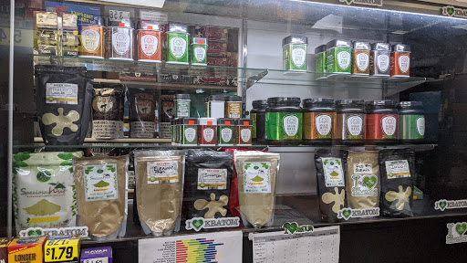 Tobacco Shop «Tobacco Outlet», reviews and photos, 1670 N Green Bay Rd, Zion, IL 60099, USA