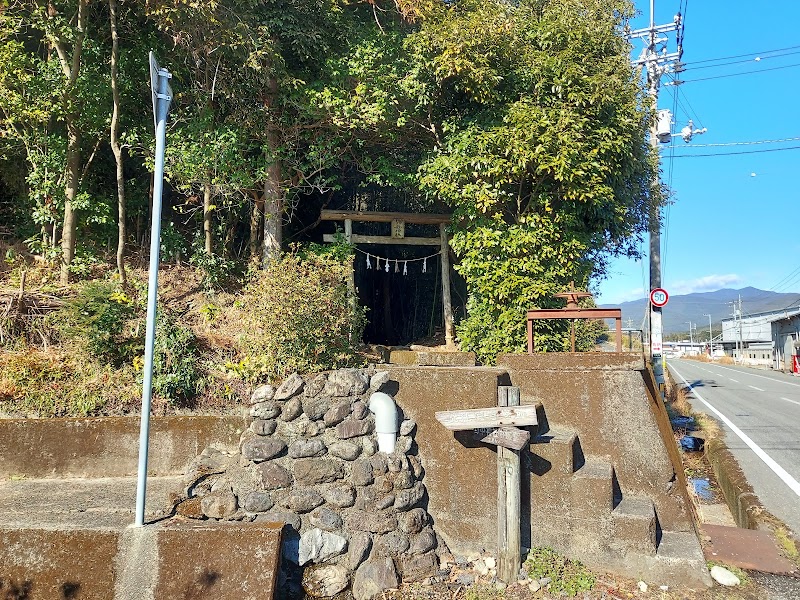 神母神社